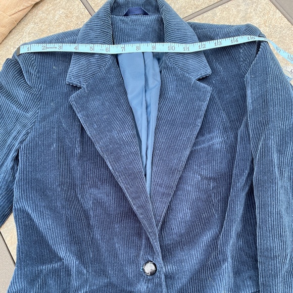 Vintage Navy corduroy blazer jacket - Picture 7 of 9